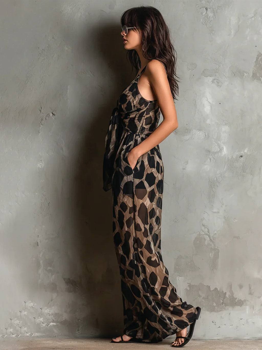 Leonor | Mono estampado animal con escote halter para Mujer