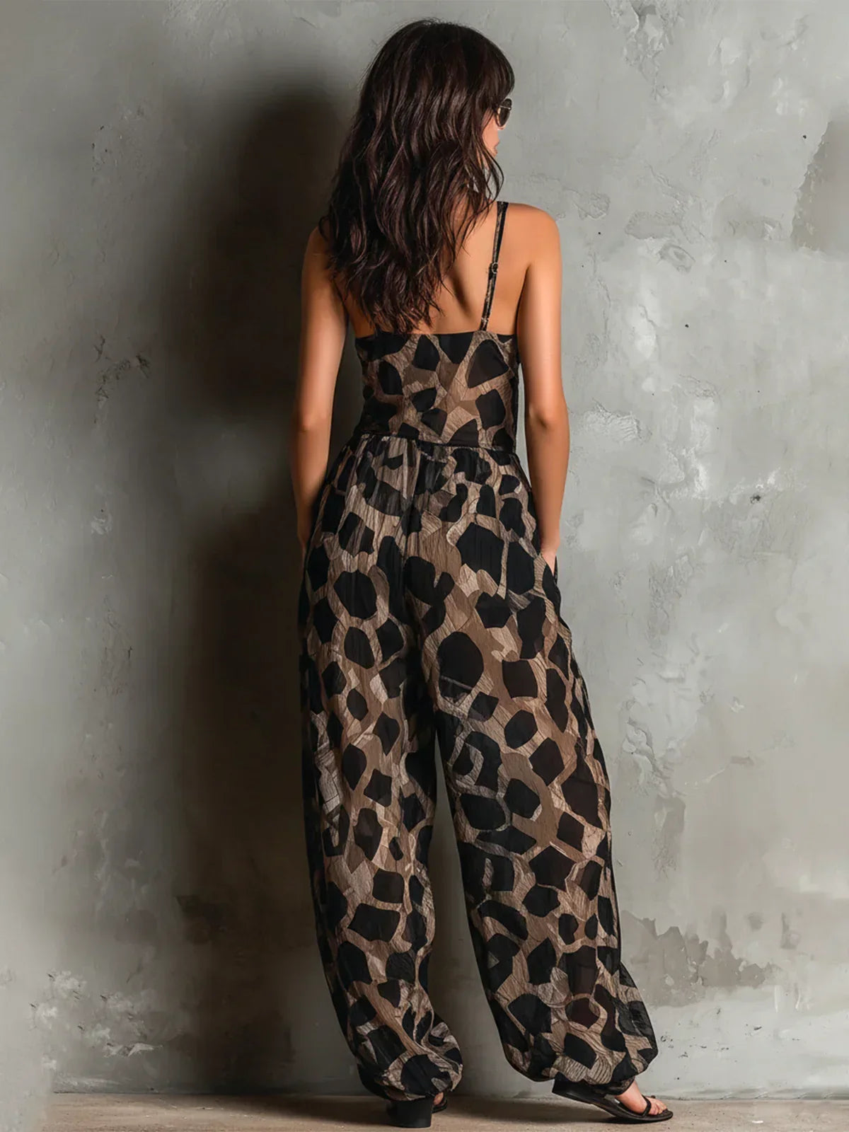 Leonor | Mono estampado animal con escote halter para Mujer