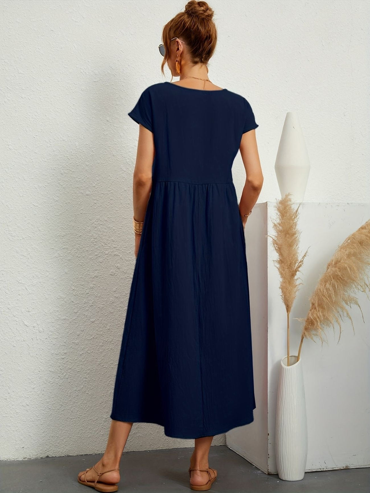 Greta | Elegante vestido de cuello redondo para Mujer