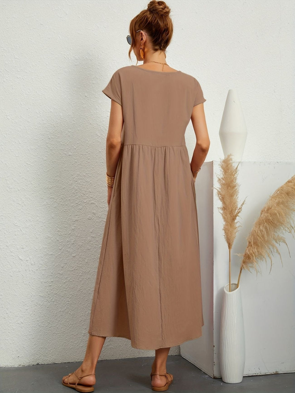 Greta | Elegante vestido de cuello redondo para Mujer