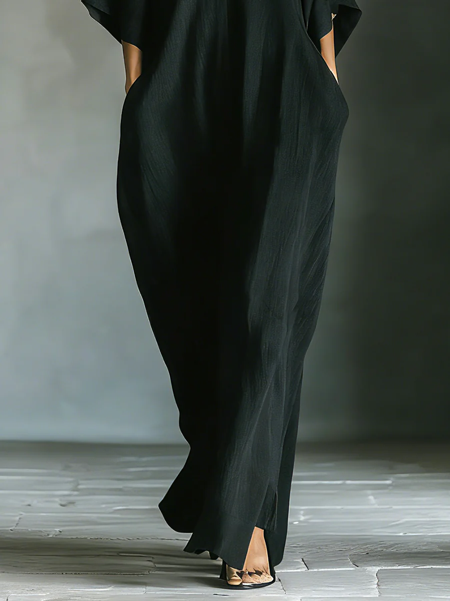 Caro - Vestido Maxi Negro Minimalista con Mangas de Kimono para Mujer