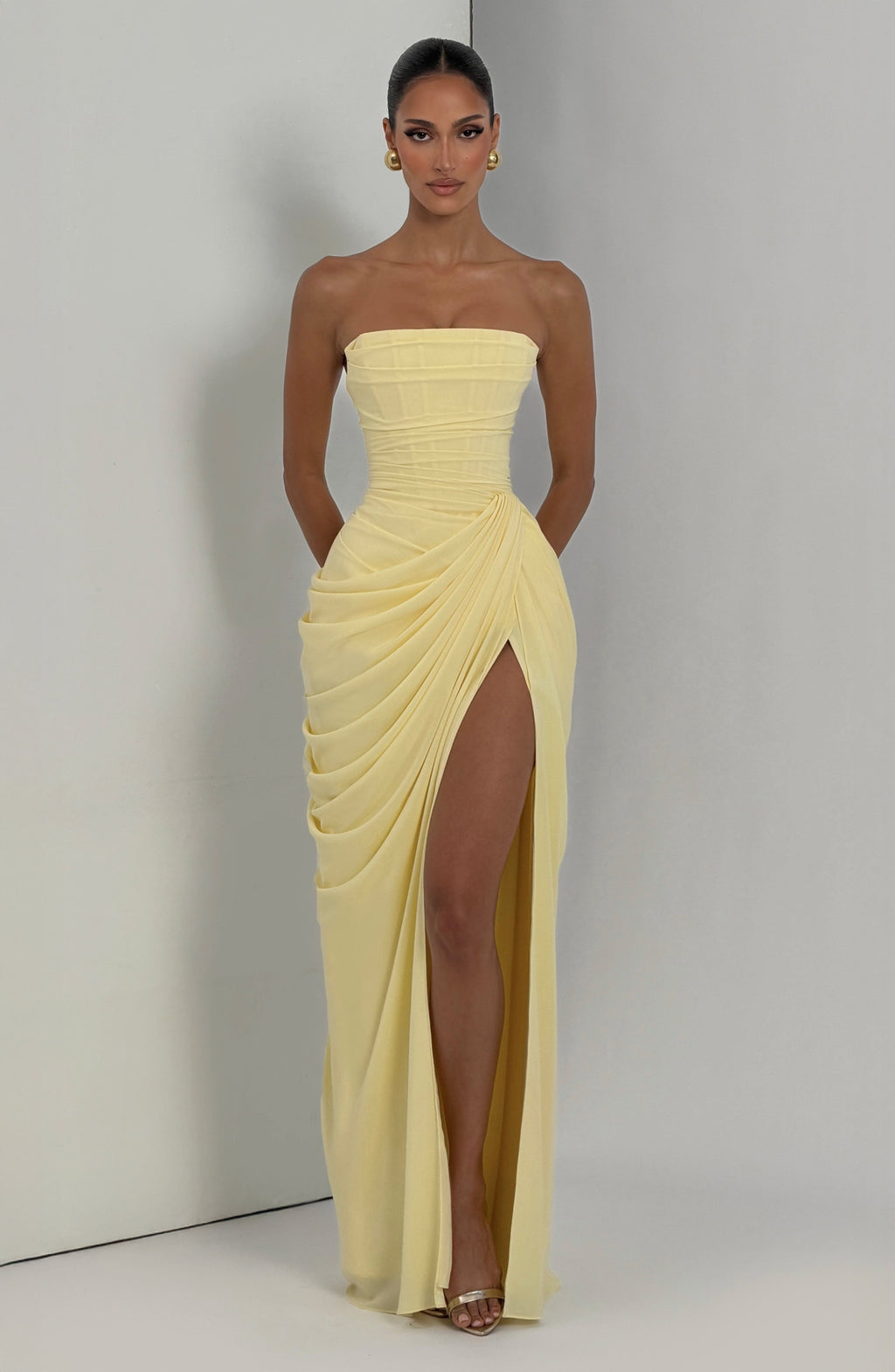 SKY - Elegancia escultural que define tu figura para Mujer
