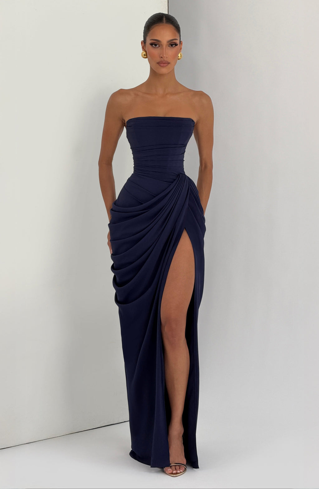 SKY - Elegancia escultural que define tu figura para Mujer