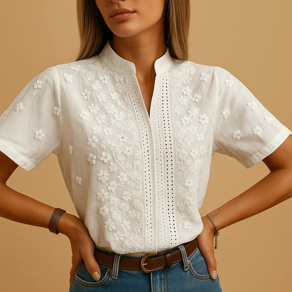 Cambria – Blusa con cuello con abertura y bordado para Mujer