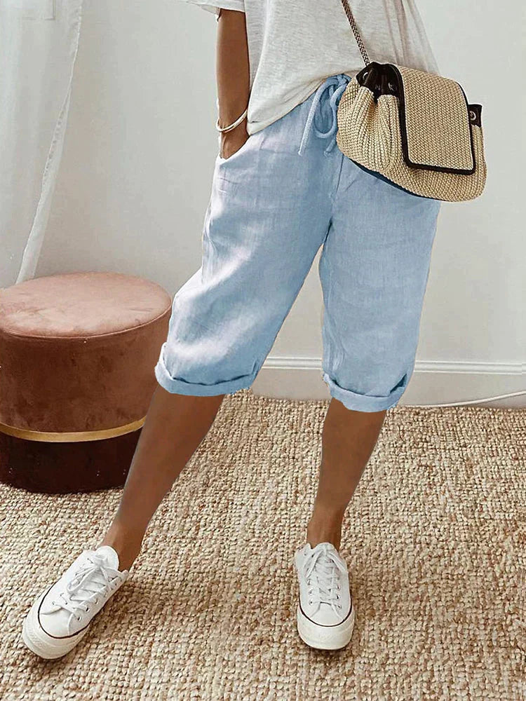 AMANDA | PANTALONES CORTOS CÓMODOS CON BAJO VUELTO