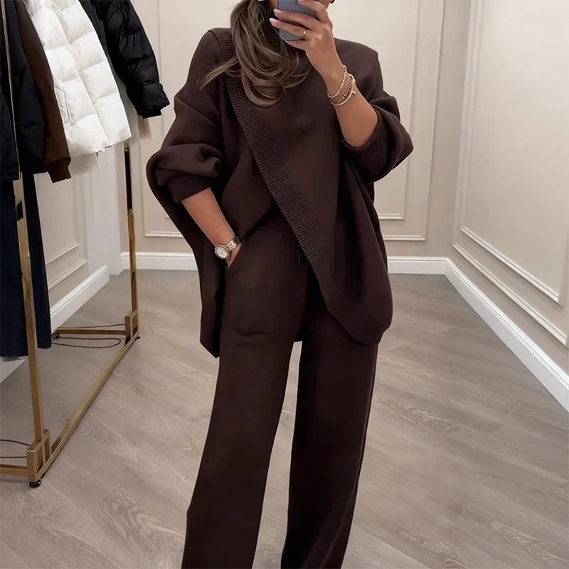 Triz - Set Elegancia Relajada con Estilo Contemporáneo
