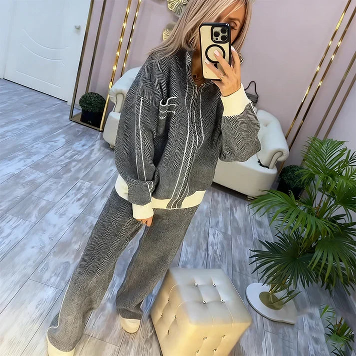 Luisa - Set Estilo Relajado con Toque Urbano